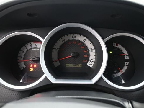 Used 2013 Toyota Tacoma PreRunner image 32