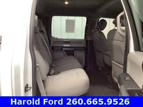 Used 2018 Ford F150 XLT w/ Equipment Group 302A Luxury image 9