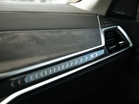 New 2026 BMW X7 xDrive40i w/ Premium Package image 42