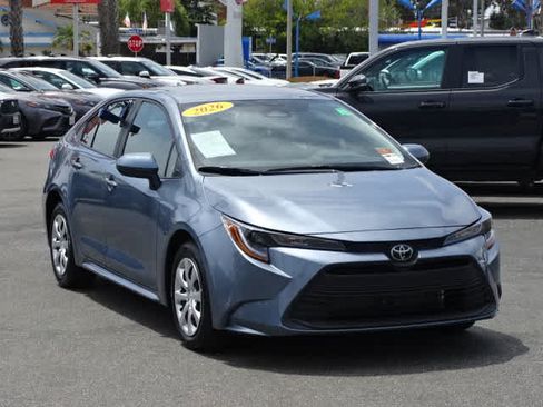 Used 2026 Toyota Corolla LE FWD image 2