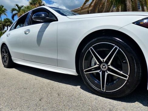 Used 2024 Mercedes-Benz C 300 Sedan image 25