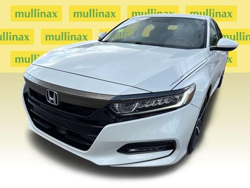 Used 2019 Honda Accord Sport image 10