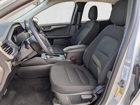 Used 2025 Ford Escape Active image 17