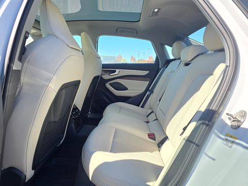 Used 2026 Audi A6 Premium Plus image 12