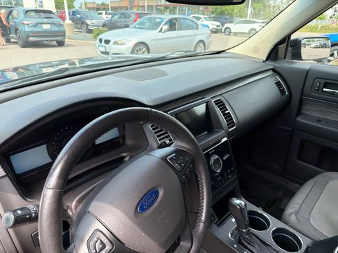 Used 2018 Ford Flex Limited w/ Equipment Group 303A AWD/4WD image 9