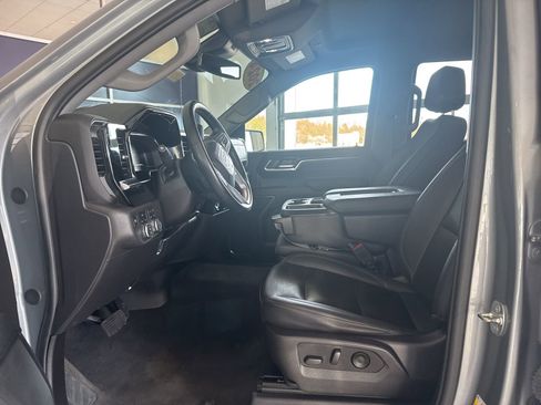 Used 2024 GMC Sierra 1500 SLT AWD/4WD image 23