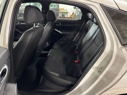 Used 2023 Honda Civic Sport image 27