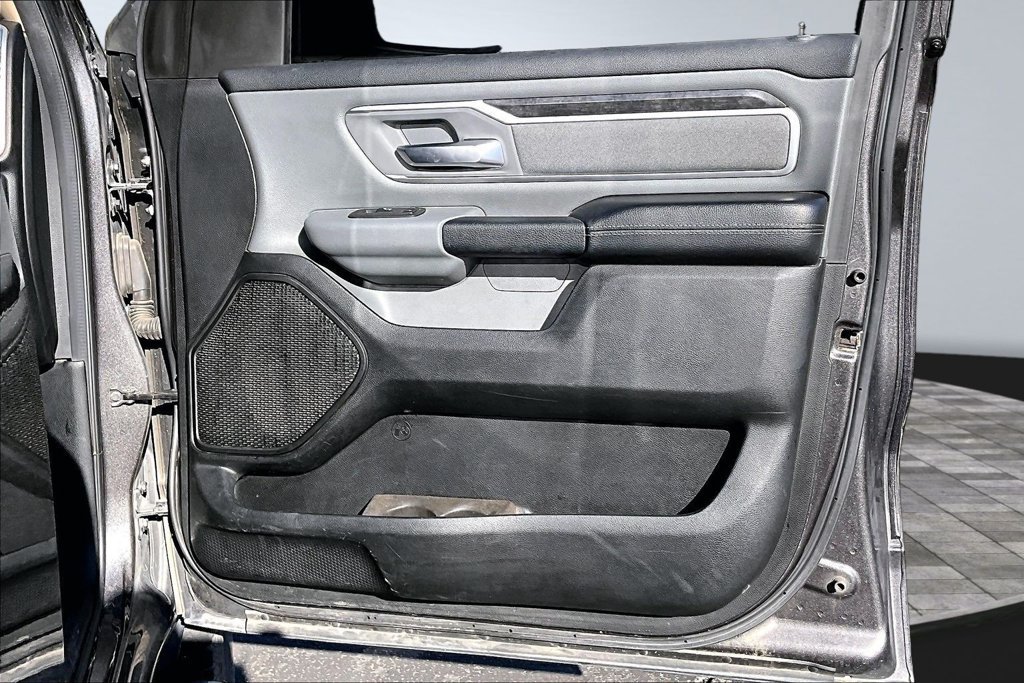 Used 2020 RAM 1500 Big Horn RWD image 11