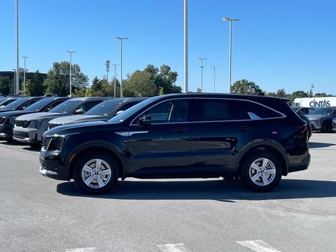 New 2026 Kia Sorento LX FWD image 4