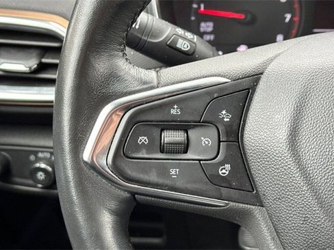 Used 2023 Chevrolet TrailBlazer ACTIV image 35