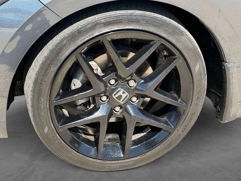 Used 2024 Honda Civic Sport image 7