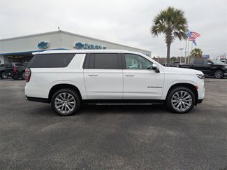 Used 2022 Chevrolet Suburban Premier video 3
