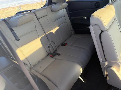 Used 2016 Honda Pilot Touring image 20