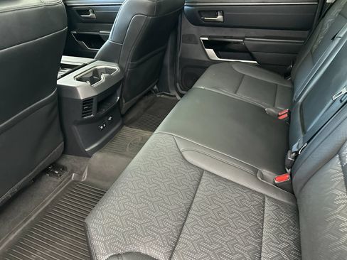 Used 2023 Toyota Tundra Limited AWD/4WD image 11