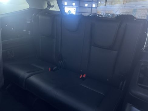 Used 2023 Subaru Ascent Limited w/ Technology Package image 24