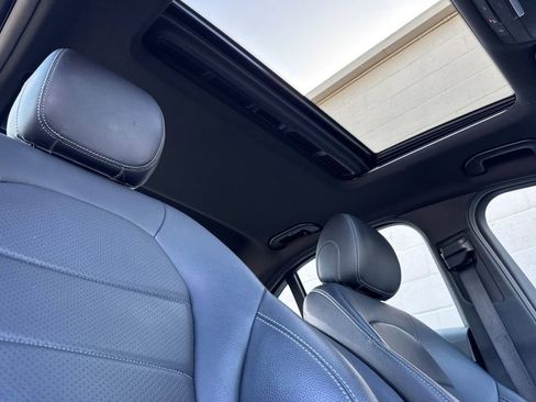 Used 2019 Mercedes-Benz C 300 Sedan image 19