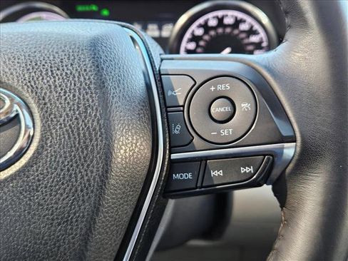 Used 2018 Toyota Camry XLE w/ Audio Package FWD image 23