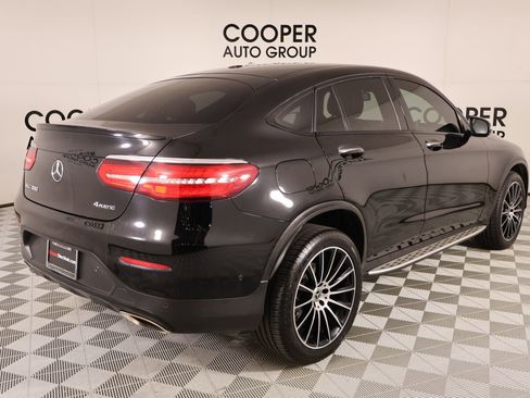 Used 2019 Mercedes-Benz GLC 300 4MATIC Coupe image 21