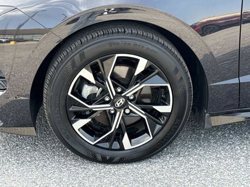 Certified 2025 Hyundai Sonata SEL AWD/4WD image 30