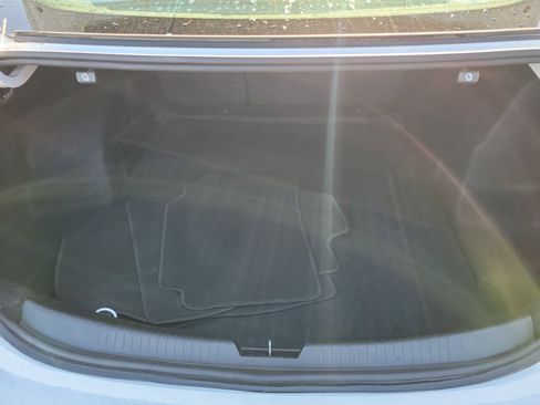 Used 2024 Chevrolet Malibu LT image 8