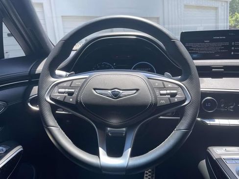 Used 2025 Genesis GV70 3.5T Sport w/ Sport Prestige Package AWD/4WD image 15