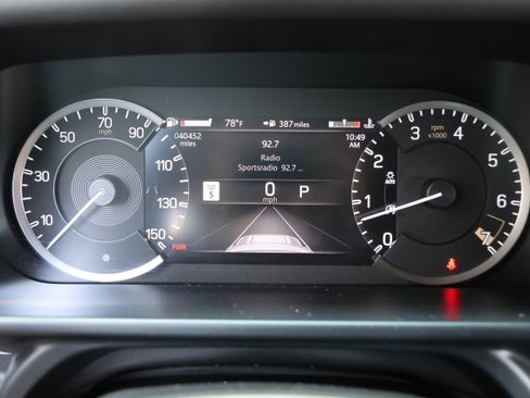 Used 2023 Land Rover Defender 110 S AWD/4WD image 15