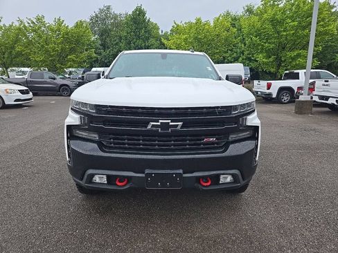 Used 2019 Chevrolet Silverado 1500 LT Trail Boss AWD/4WD image 2