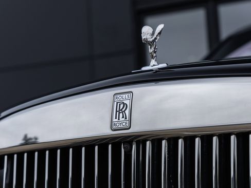 Used 2024 Rolls-Royce Cullinan image 19