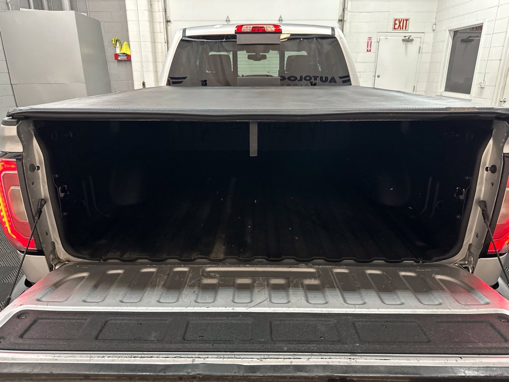 Used 2017 GMC Sierra 1500 SLT w/ Max Trailering Package AWD/4WD image 12