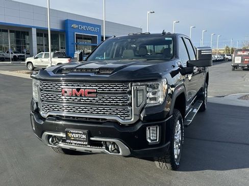 Used 2020 GMC Sierra 3500 Denali image 35