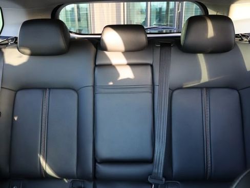 Used 2025 MAZDA CX-50 AWD 2.5 Hybrid w/ Premium Pkg image 19