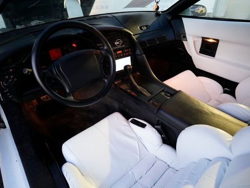 Used 1992 Chevrolet Corvette Convertible image 34