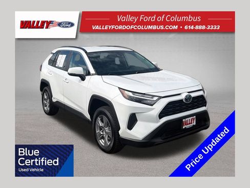 Used 2023 Toyota RAV4 XLE AWD/4WD image 1