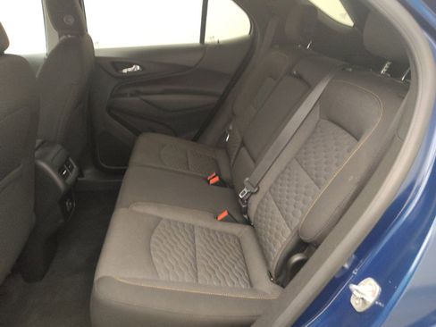 Used 2020 Chevrolet Equinox LT FWD image 18