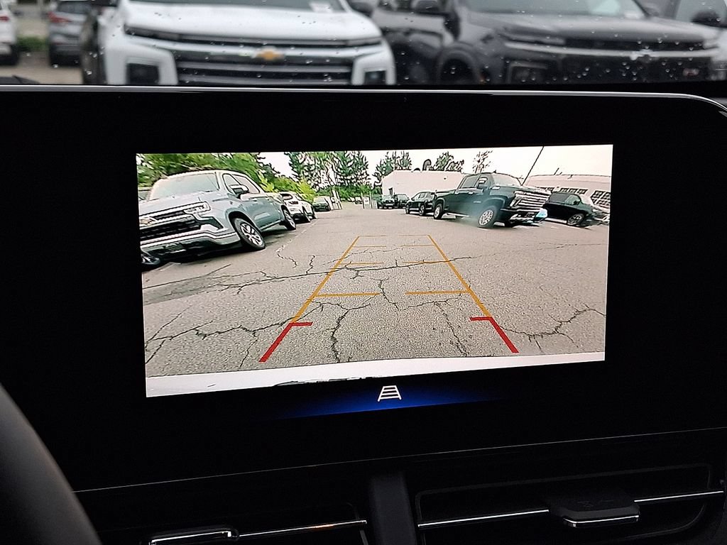 Certified 2024 Chevrolet Trax LT w/ Driver Confidence Package FWD image 17