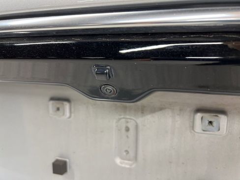 Used 2024 Jeep Wagoneer 2WD image 7