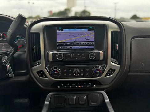 Used 2018 GMC Sierra 1500 SLT AWD/4WD image 11