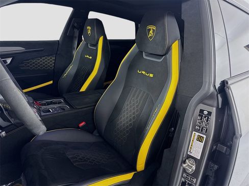 Used 2024 Lamborghini Urus Performante image 22