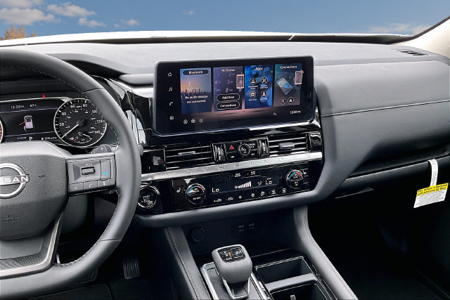New 2026 Nissan Pathfinder SV w/ Cargo Package FWD image 6