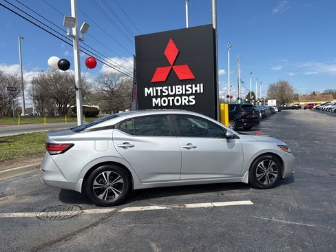 Used 2022 Nissan Sentra SV w/ All-Weather Package image 4