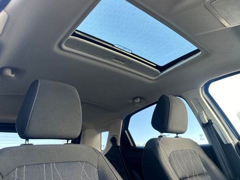 Used 2022 Ford EcoSport SE w/ SE Convenience Package image 17