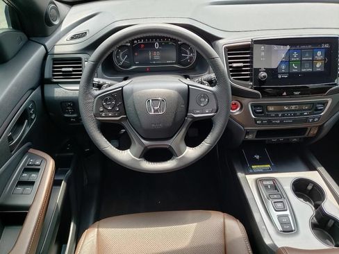 Used 2024 Honda Passport EX-L image 13
