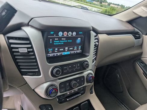 Used 2019 GMC Yukon XL SLT AWD/4WD image 22