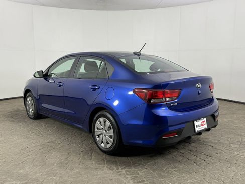 Used 2019 Kia Rio S FWD image 5