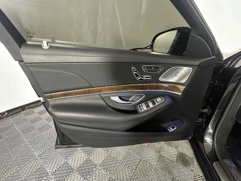 Used 2016 Mercedes-Benz S 550 4MATIC Sedan image 15