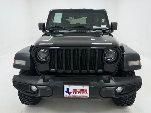 Used 2023 Jeep Wrangler Sport AWD/4WD image 3