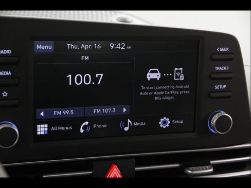Certified 2025 Hyundai Elantra Sport FWD image 10