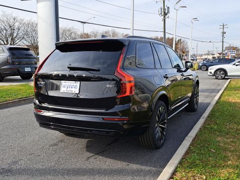 New 2026 Volvo XC90 B6 Ultra w/ Protection Package Premier image 3
