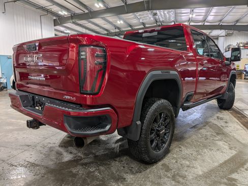 Used 2024 GMC Sierra 2500 AT4 w/ AT4 Premium Plus Package AWD/4WD image 3