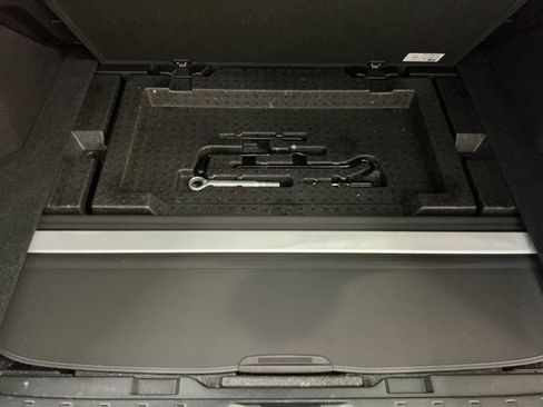 Used 2023 Subaru Outback Onyx Edition image 39